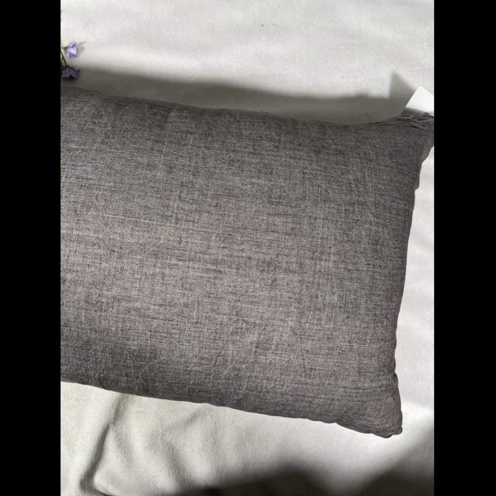 NWT Hotel Collection Linen Decorative Pillow Grey‎